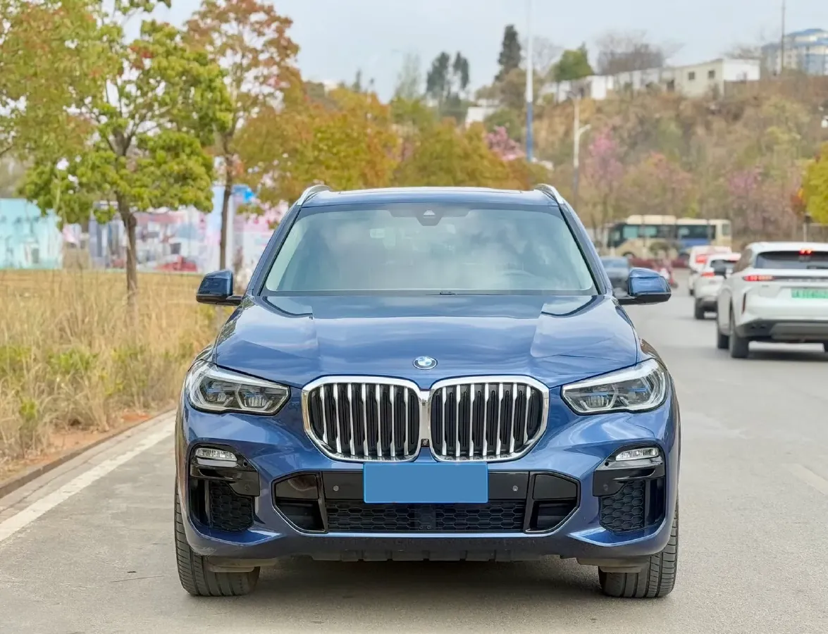 2019 BMW X5 3.0T 340HP L6 8AT,autocango,china used car exporter,china ev exporter,chinese used car exporter,chinese used ev exporter