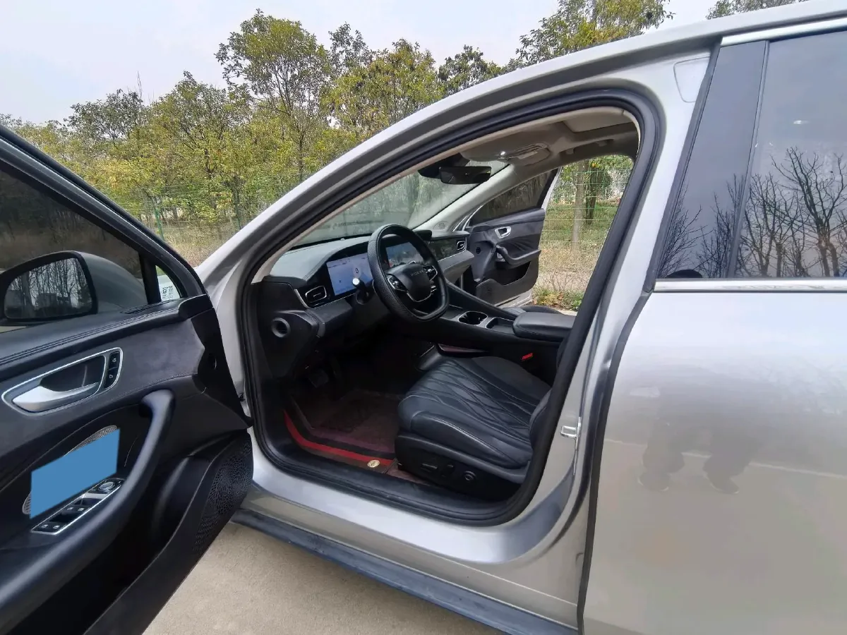 2023 Roewe D7 1.5L 112HP L4 1DHT PHEV 21.4KWH,autocango,china used car exporter,china ev exporter,chinese used car exporter,chinese used ev exporter