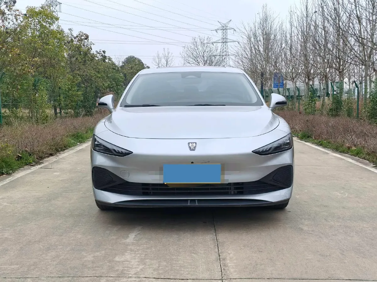 2023 Roewe D7 1.5L 112HP L4 1DHT PHEV 21.4KWH,autocango,china used car exporter,china ev exporter,chinese used car exporter,chinese used ev exporter