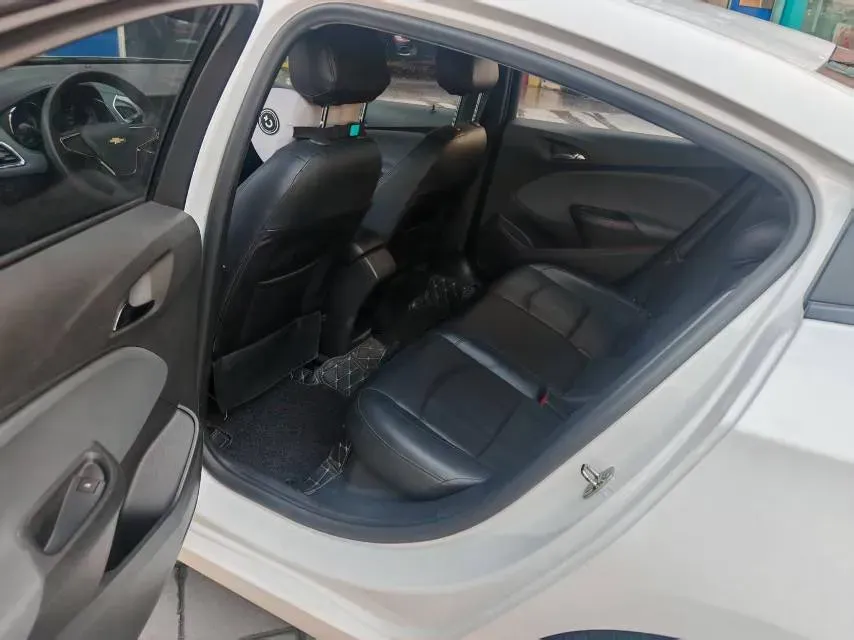 2018 Chevrolet Cruze 1.5L 114HP L4 6AT,autocango,china used car exporter,china ev exporter,chinese used car exporter,chinese used ev exporter