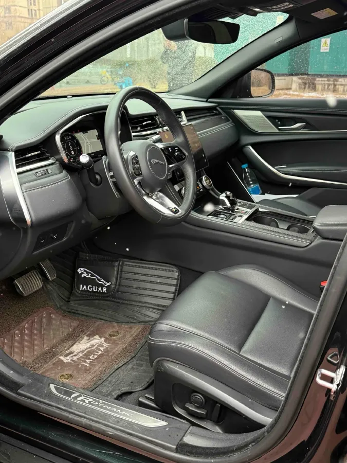 2021 Jaguar XFL 2.0T 250HP L4 8AT,autocango,china used car exporter,china ev exporter,chinese used car exporter,chinese used ev exporter