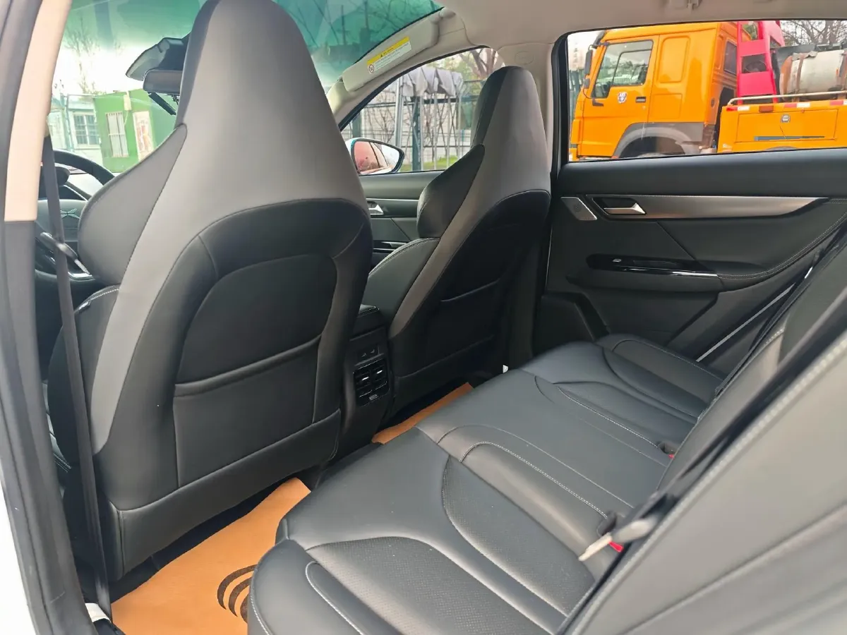 2021 JAC Refine L6 MAX 2.0T 184HP L4 6DCT,autocango,china used car exporter,china ev exporter,chinese used car exporter,chinese used ev exporter