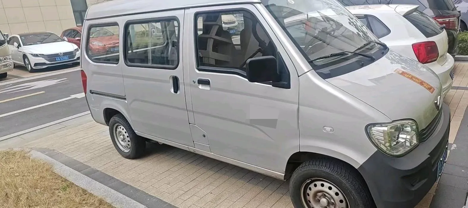 2023 WuLing ZhiGuang 1.5L 102HP L4 5MT,autocango,china used car exporter,china ev exporter,chinese used car exporter,chinese used ev exporter