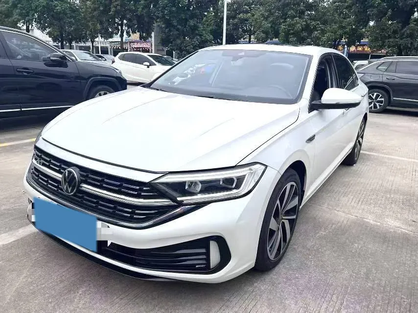 2023 Volkswagen Sagitar 1.5T 160HP L4 7DCT,autocango,china used car exporter,china ev exporter,chinese used car exporter,chinese used ev exporter