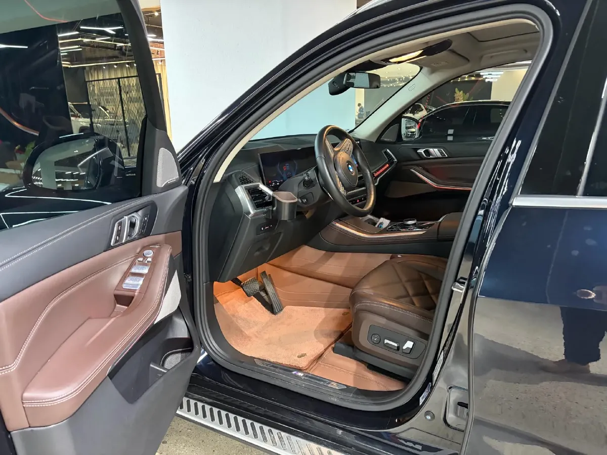 2023 BMW X5 2.0T 258HP L4 8AT,autocango,china used car exporter,china ev exporter,chinese used car exporter,chinese used ev exporter