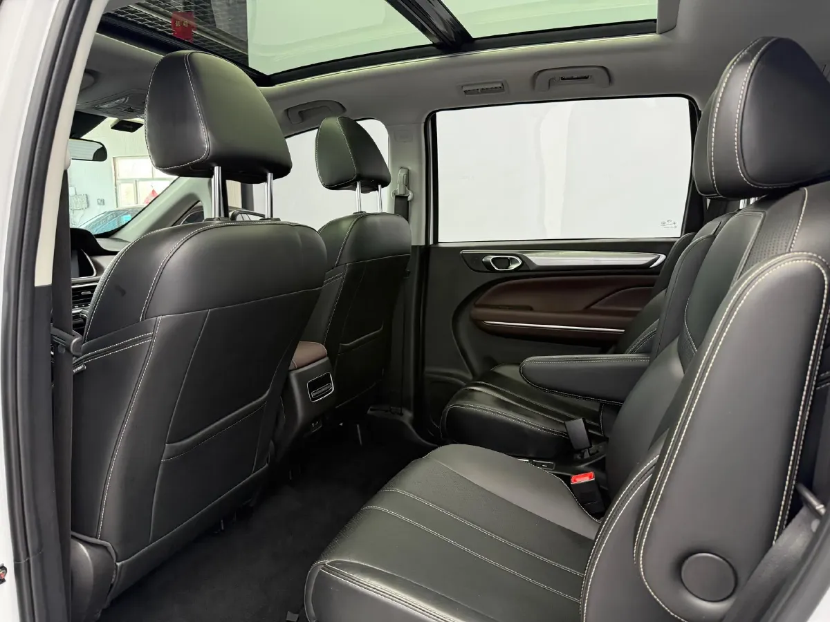 2021 GAC Trumpchi M6 1.5T 169HP L4 6AT,autocango,china used car exporter,china ev exporter,chinese used car exporter,chinese used ev exporter