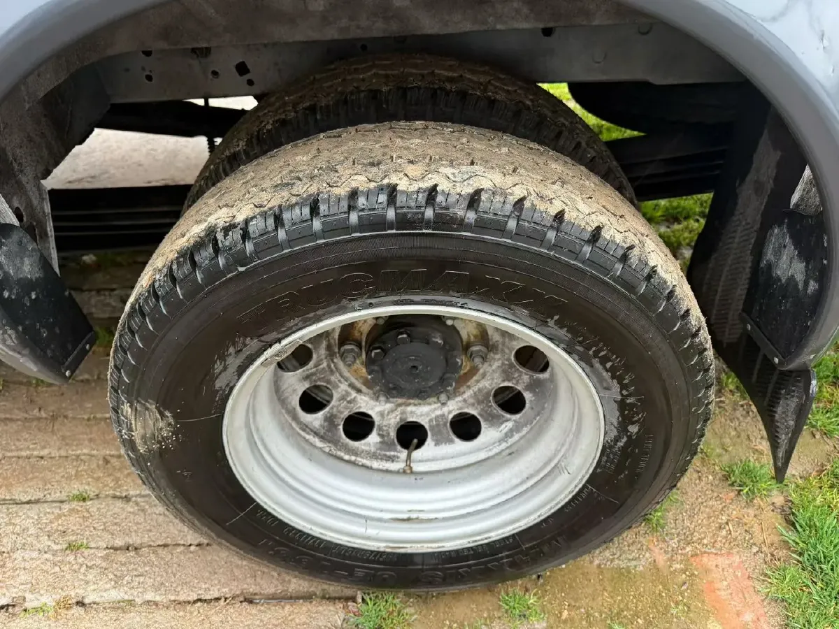 2023 Ford Transit 2.0T 220HP L4 5MT,autocango,china used car exporter,china ev exporter,chinese used car exporter,chinese used ev exporter