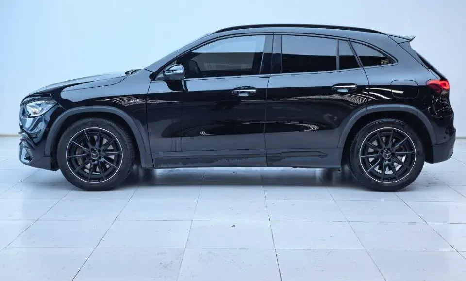 2021 Mercedes-Benz GLA AMG 2.0T 306HP L4 8DCT,autocango,china used car exporter,china ev exporter,chinese used car exporter,chinese used ev exporter