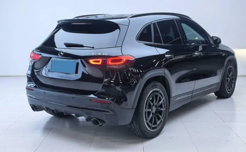 2021 Mercedes-Benz GLA AMG 2.0T 306HP L4 8DCT,autocango,china used car exporter,china ev exporter,chinese used car exporter,chinese used ev exporter