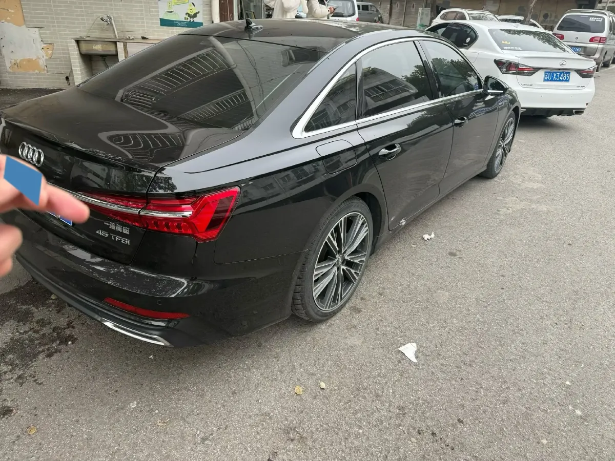 2020 Audi A6L 2.0T 190HP L4 7DCT,autocango,china used car exporter,china ev exporter,chinese used car exporter,chinese used ev exporter