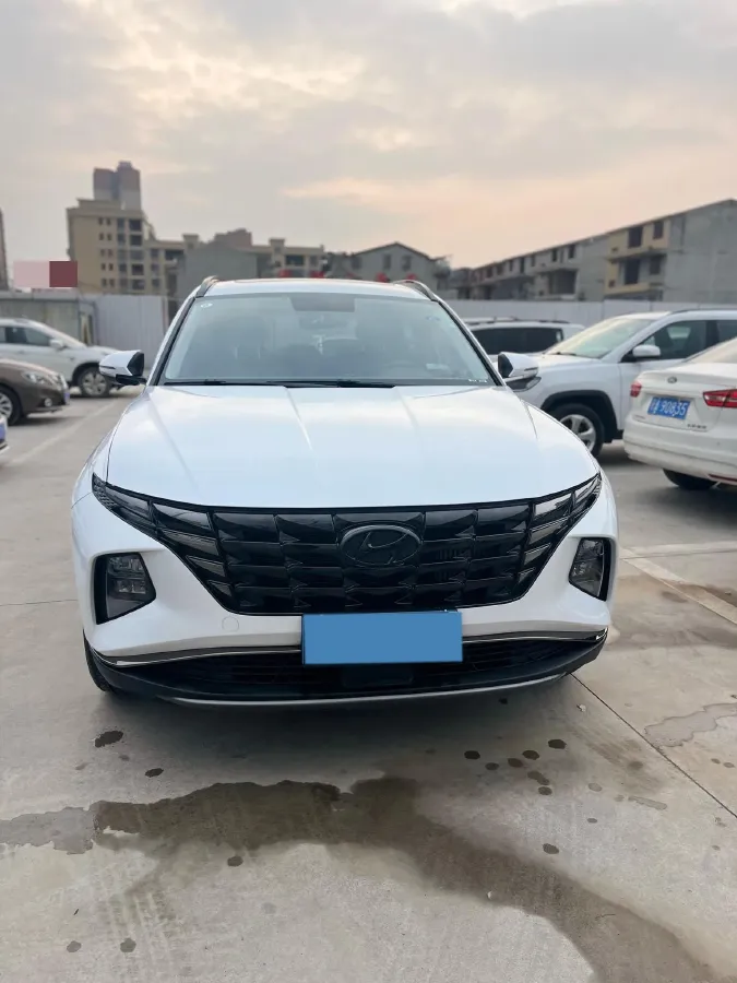 2023 Hyundai Tucson 1.5T 200HP L4 8AT,autocango,china used car exporter,china ev exporter,chinese used car exporter,chinese used ev exporter