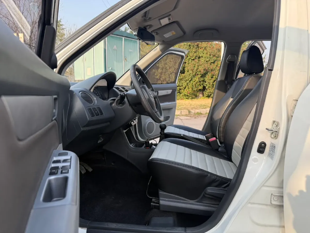 2016 JinBei ZhiShang S35 1.5L 102HP L4 5MT,autocango,china used car exporter,china ev exporter,chinese used car exporter,chinese used ev exporter