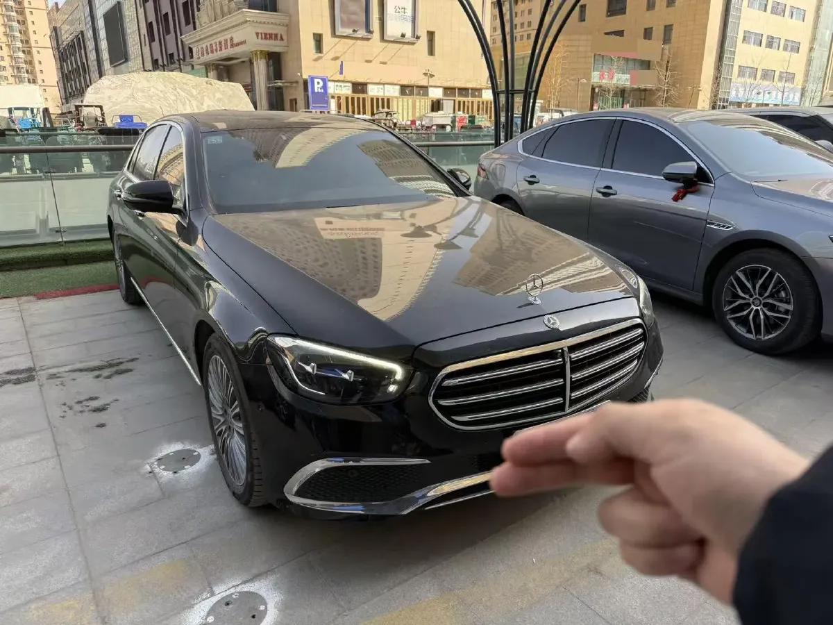 2021 Mercedes-Benz E Class 2.0T 258HP L4 9AT,autocango,china used car exporter,china ev exporter,chinese used car exporter,chinese used ev exporter