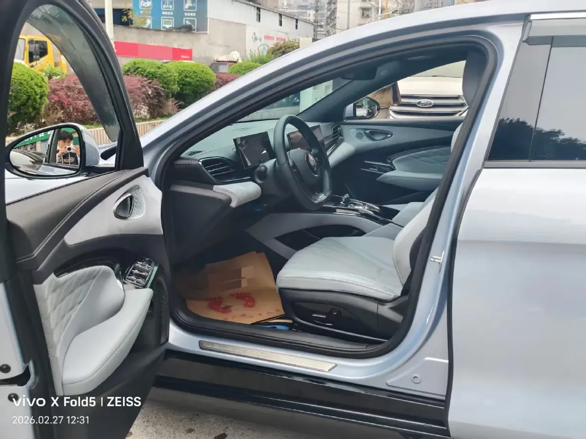 2022 MAXUS DaJia 5 BEV 70KWH,autocango,china used car exporter,china ev exporter,chinese used car exporter,chinese used ev exporter