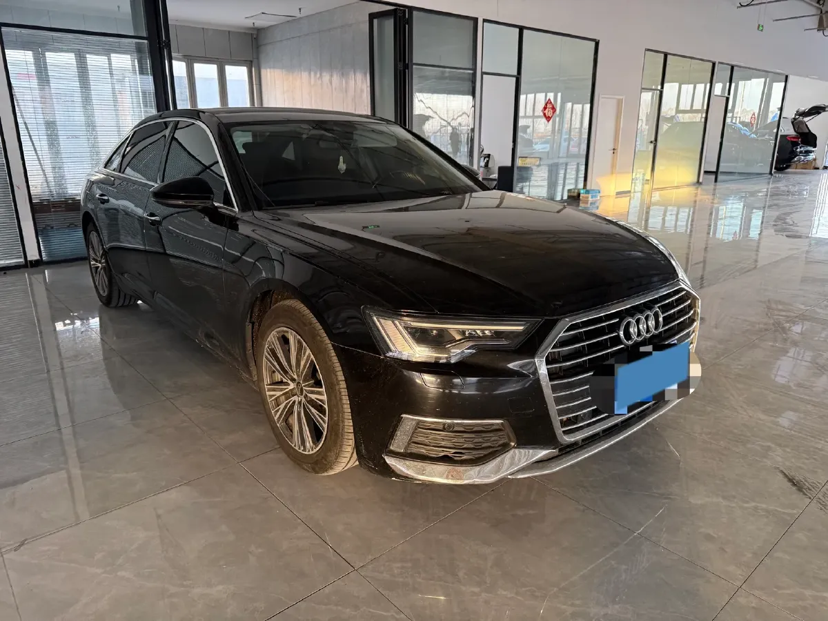 2019 Audi A6L 2.0T 190HP L4 7DCT,autocango,china used car exporter,china ev exporter,chinese used car exporter,chinese used ev exporter