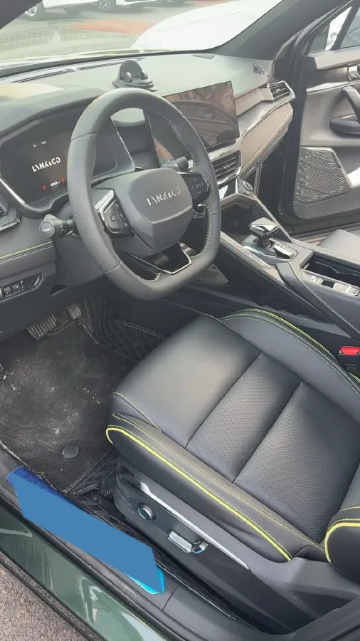 2023 LYNK&CO 06 1.5T 181HP L4 7DCT,autocango,china used car exporter,china ev exporter,chinese used car exporter,chinese used ev exporter