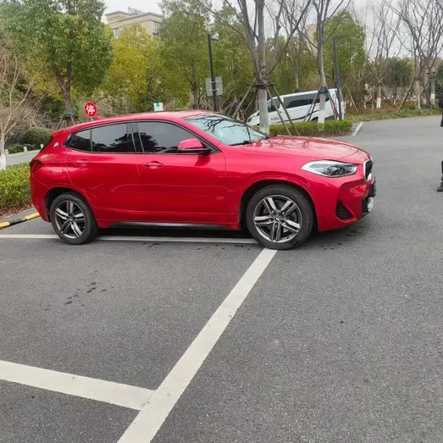 2022 BMW X2 2.0T 192HP L4 7DCT,autocango,china used car exporter,china ev exporter,chinese used car exporter,chinese used ev exporter