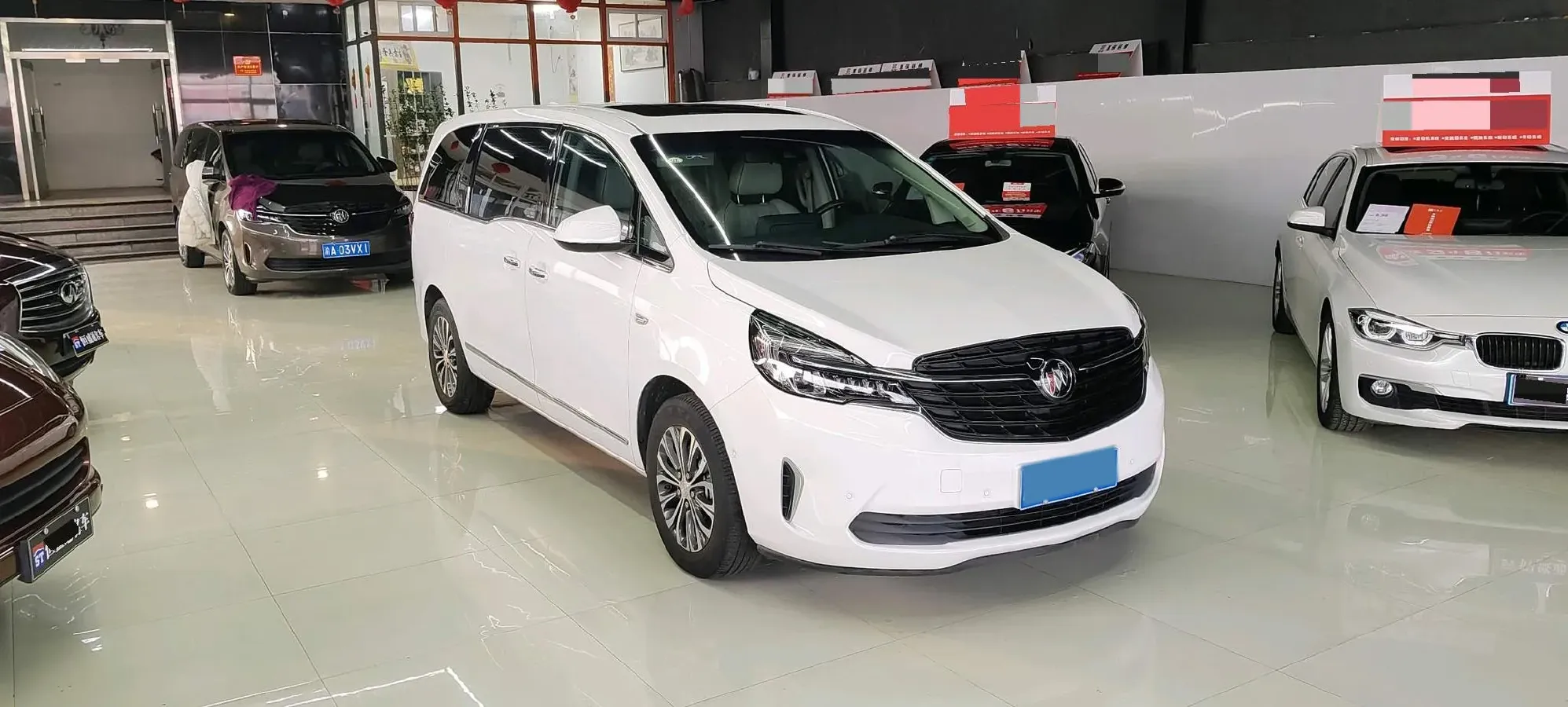 2021 Buick GL8 2.0T 237HP L4 9AT,autocango,china used car exporter,china ev exporter,chinese used car exporter,chinese used ev exporter