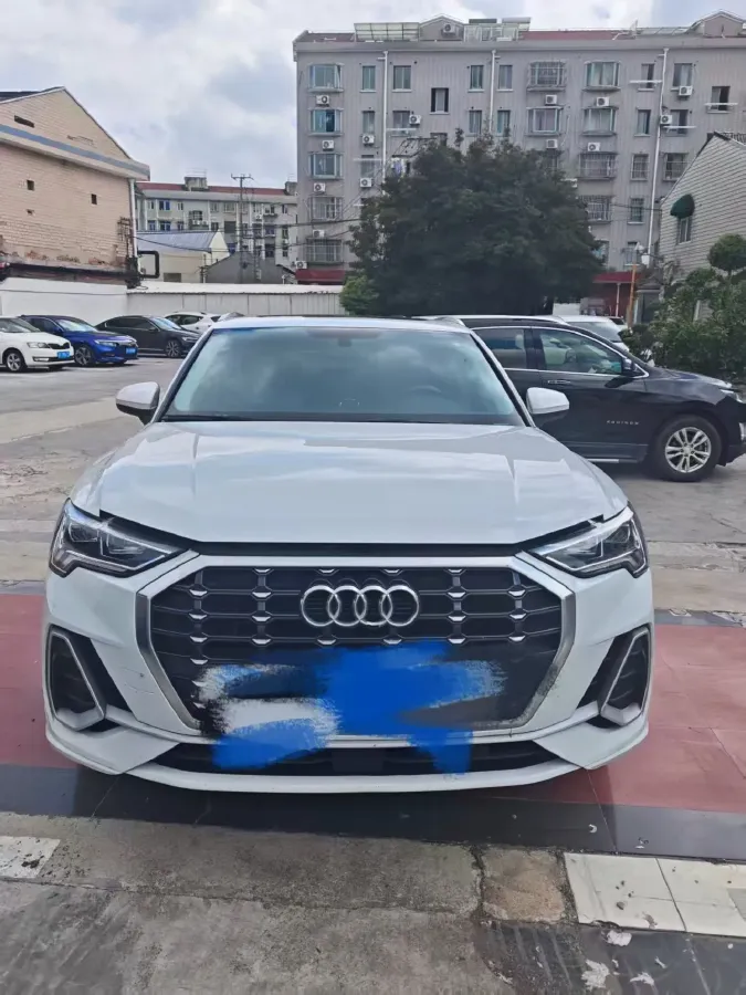 2021 Audi Q3 1.4T 150HP L4 7DCT,autocango,china used car exporter,china ev exporter,chinese used car exporter,chinese used ev exporter