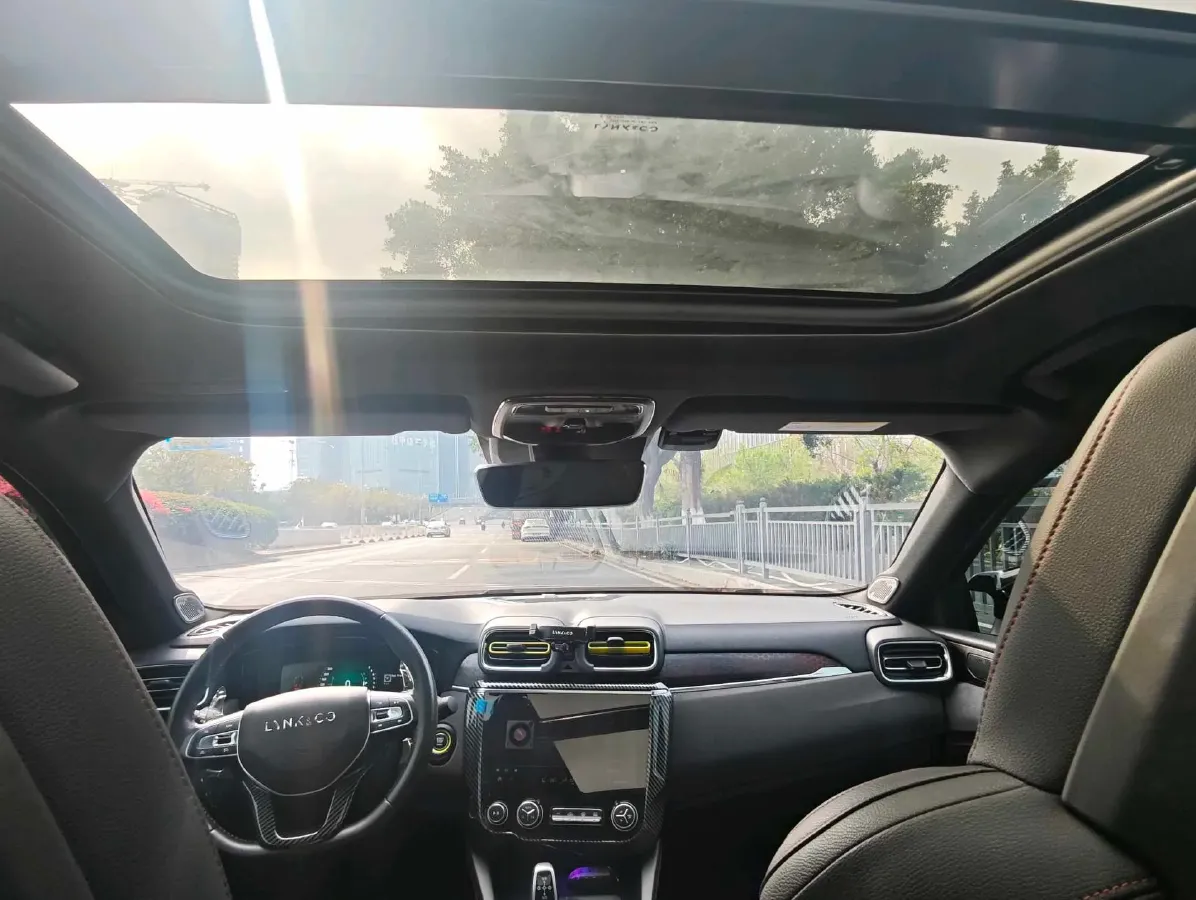 2019 LYNK&CO 03 2.0T 190HP L4 6AT,autocango,china used car exporter,china ev exporter,chinese used car exporter,chinese used ev exporter