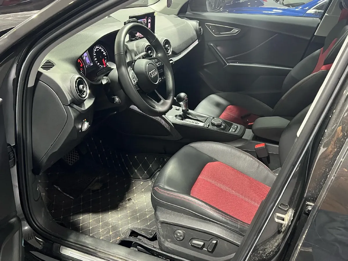 2021 Audi Q2L 1.4T 150HP L4 7DCT,autocango,china used car exporter,china ev exporter,chinese used car exporter,chinese used ev exporter