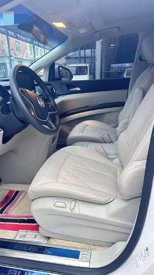 2023 Buick GL8 2.0T 237HP L4 9AT,autocango,china used car exporter,china ev exporter,chinese used car exporter,chinese used ev exporter