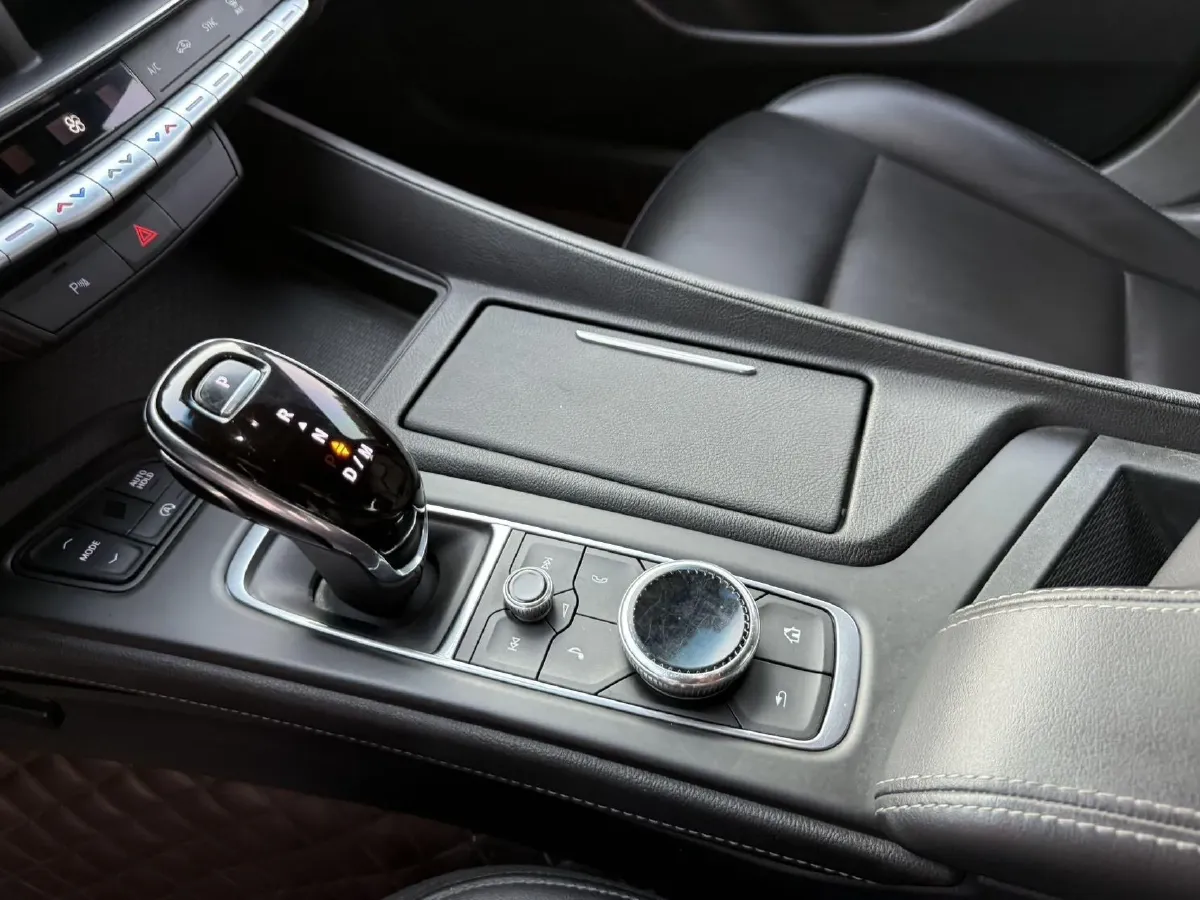 2020 Cadillac CT5 2.0T 237HP L4 10AT,autocango,china used car exporter,china ev exporter,chinese used car exporter,chinese used ev exporter