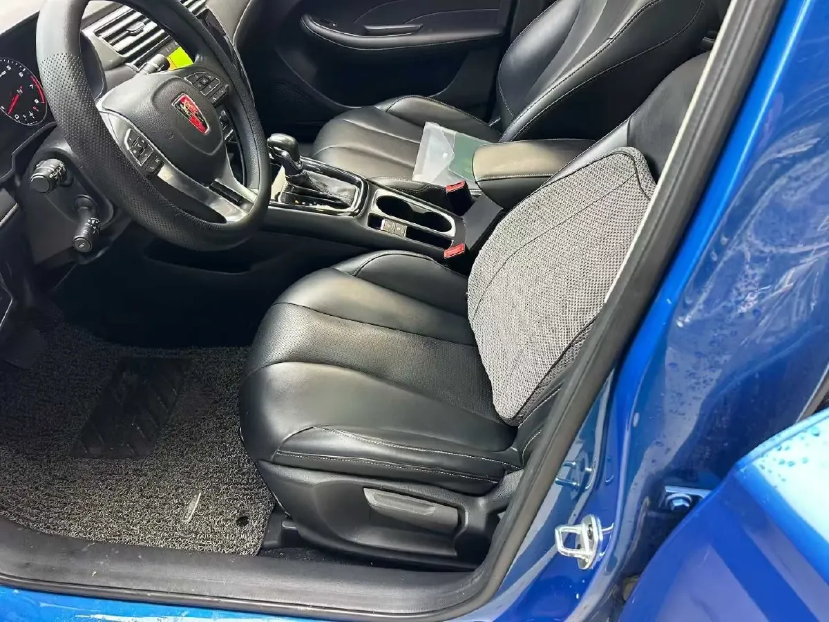 2019 Roewe i5 1.5L 120HP L4 CVT,autocango,china used car exporter,china ev exporter,chinese used car exporter,chinese used ev exporter