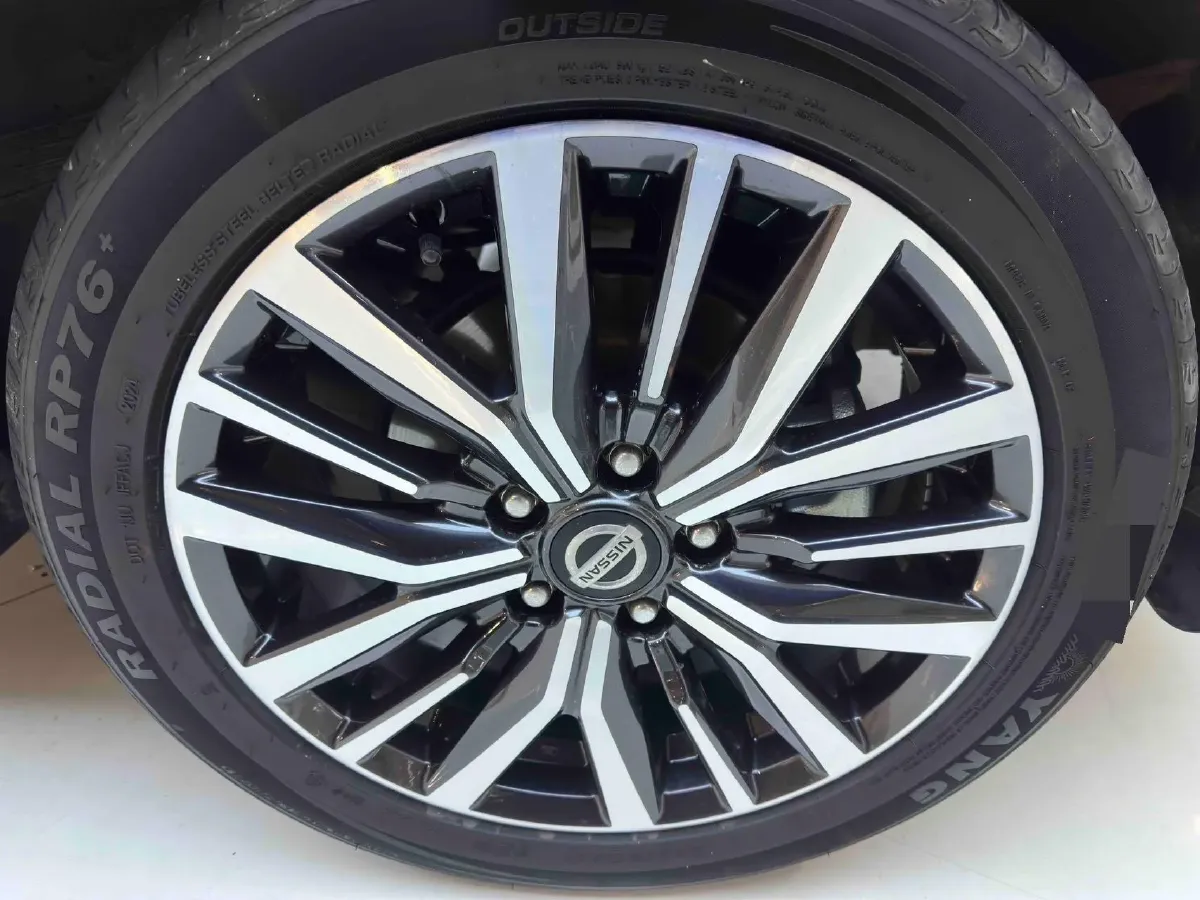 2022 Nissan Kicks 1.5L 122HP L4 CVT,autocango,china used car exporter,china ev exporter,chinese used car exporter,chinese used ev exporter