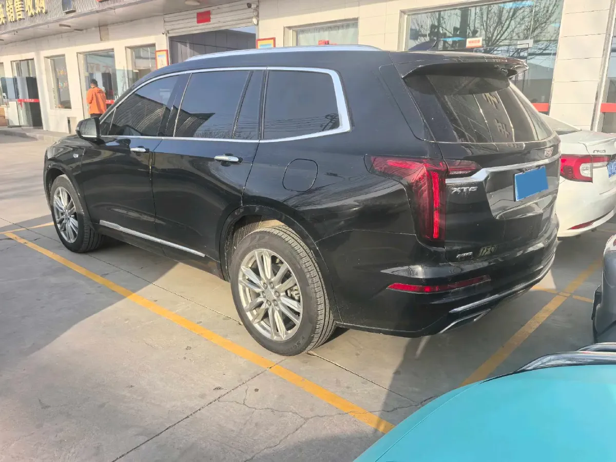 2021 Cadillac XT6 2.0T 237HP L4 9AT,autocango,china used car exporter,china ev exporter,chinese used car exporter,chinese used ev exporter