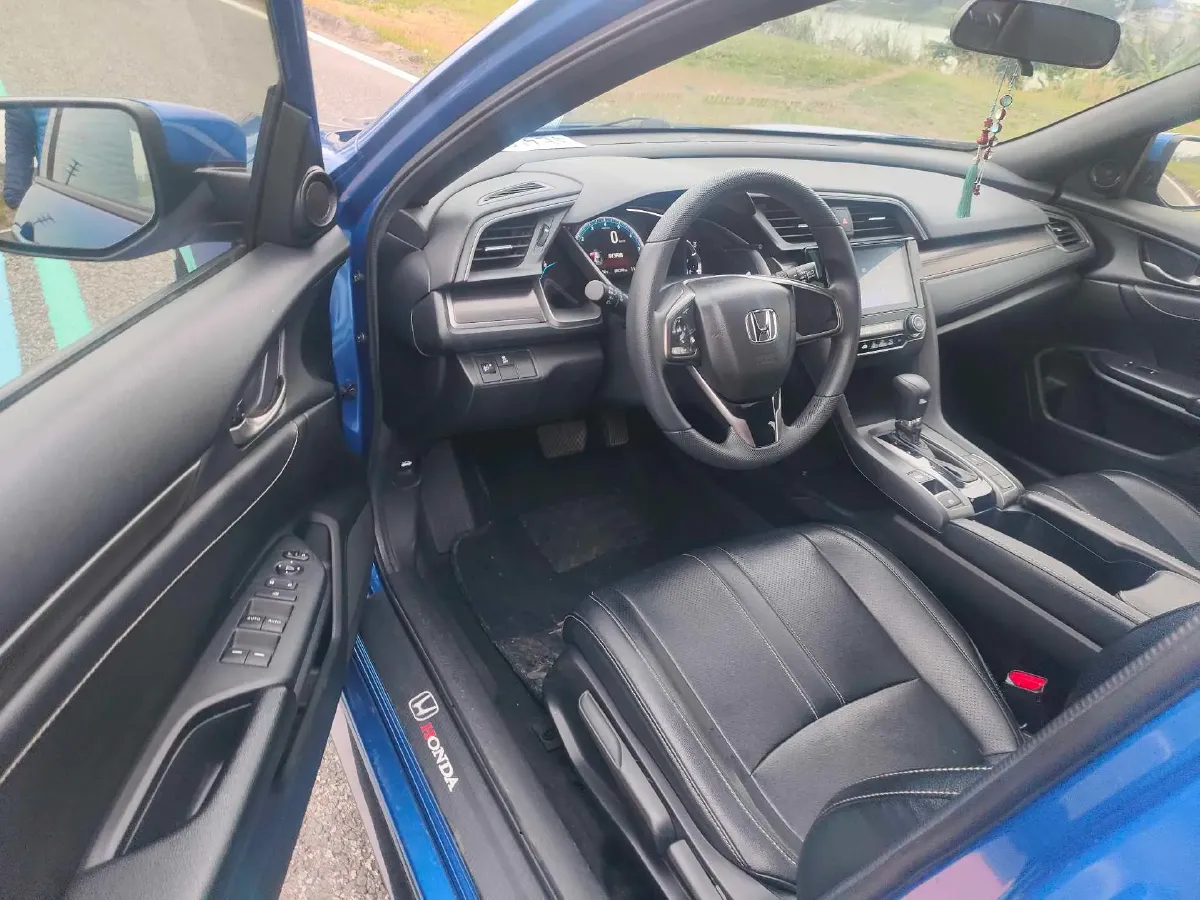 2021 Honda Civic 1.5T 177HP L4 CVT,autocango,china used car exporter,china ev exporter,chinese used car exporter,chinese used ev exporter