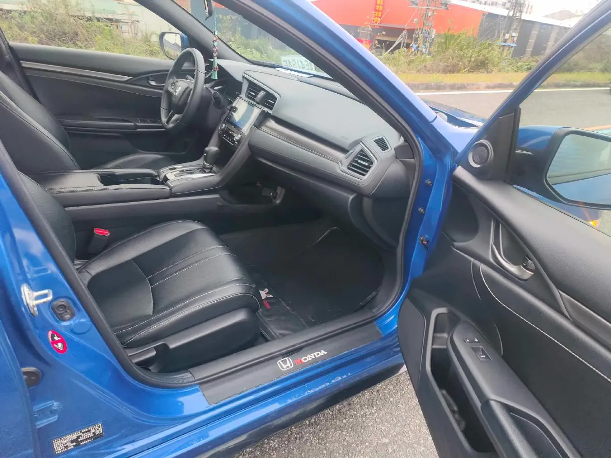 2021 Honda Civic 1.5T 177HP L4 CVT,autocango,china used car exporter,china ev exporter,chinese used car exporter,chinese used ev exporter