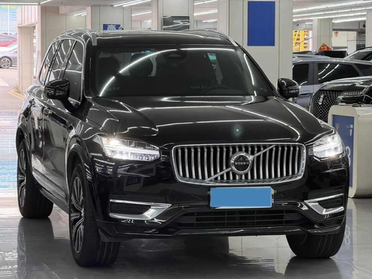 2023 Volvo XC90 2.0T 299HP L4 8AT,autocango,china used car exporter,china ev exporter,chinese used car exporter,chinese used ev exporter