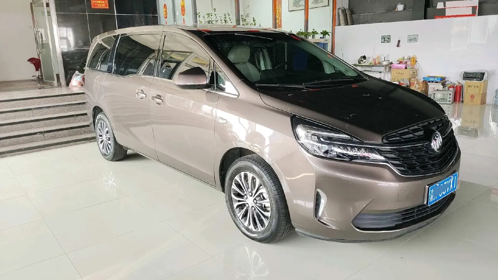 2021 Buick GL8 2.0T 237HP L4 9AT,autocango,china used car exporter,china ev exporter,chinese used car exporter,chinese used ev exporter