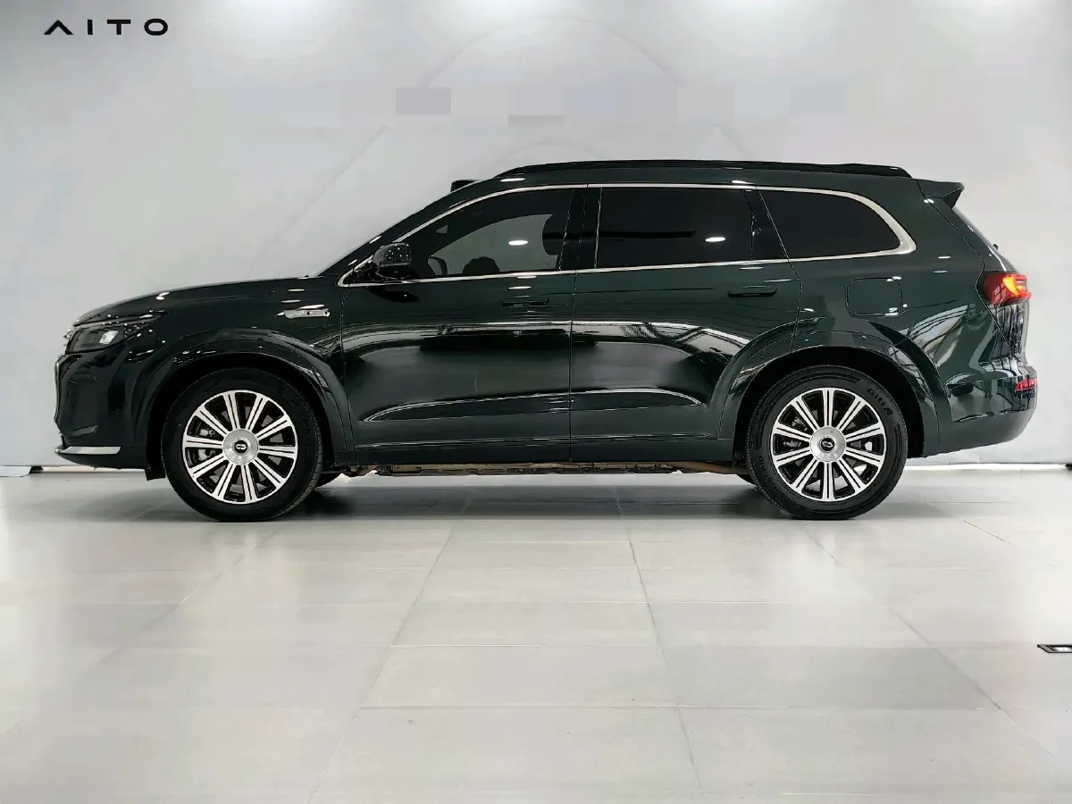 2024 AITO AITO M7 1.5T 152HP L4 REEV 42KWH,autocango,china used car exporter,china ev exporter,chinese used car exporter,chinese used ev exporter