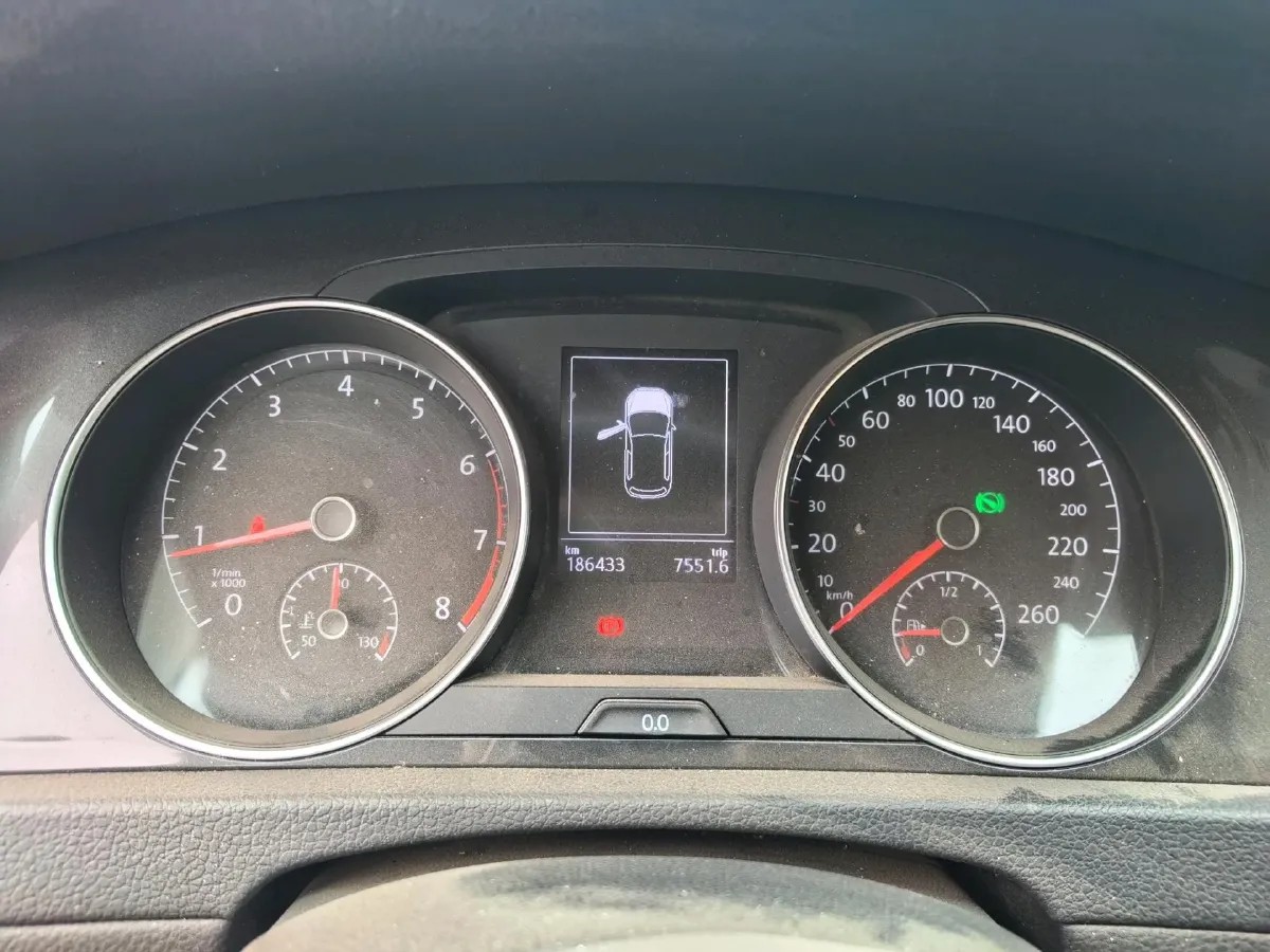 2019 Brilliance Auto V7 1.8T 231HP L4 7DCT,autocango,china used car exporter,china ev exporter,chinese used car exporter,chinese used ev exporter