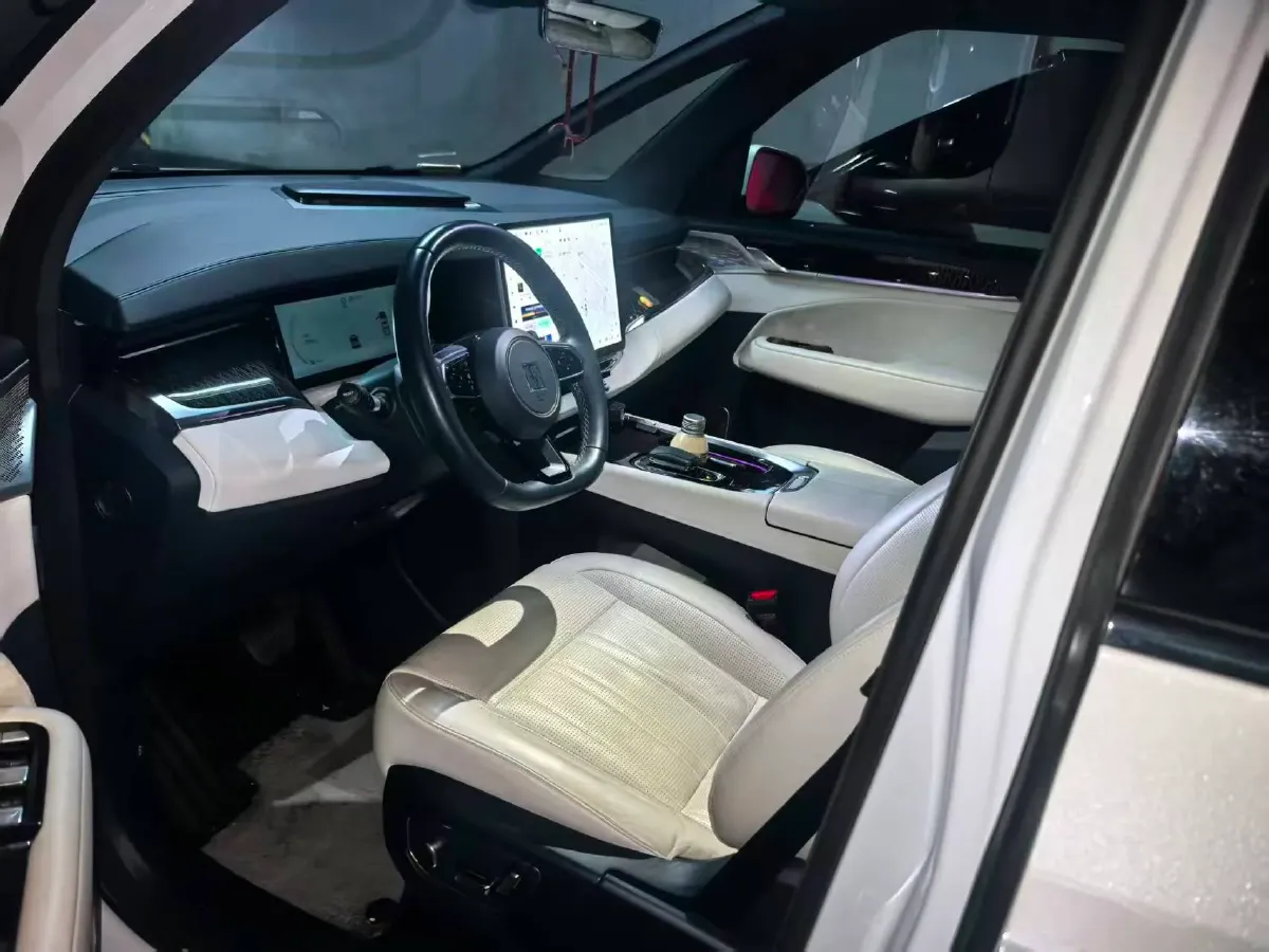 2022 Zeekr 009 BEV 116KWH,autocango,china used car exporter,china ev exporter,chinese used car exporter,chinese used ev exporter