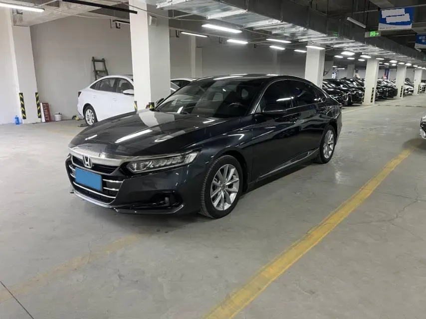 2022 Honda Accord 1.5T 194HP L4 CVT,autocango,china used car exporter,china ev exporter,chinese used car exporter,chinese used ev exporter