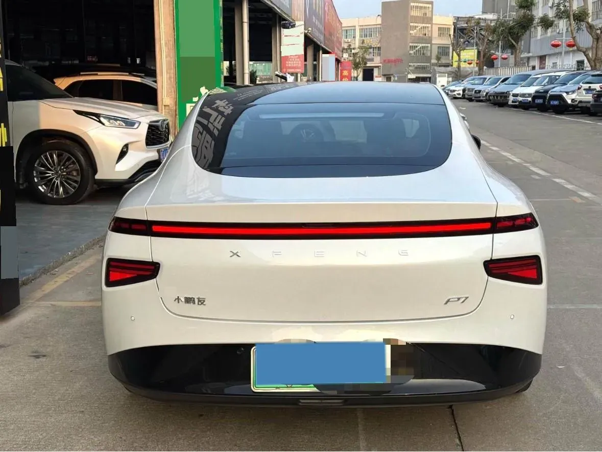 2022 Xpeng P7 BEV 60.2KWH,autocango,china used car exporter,china ev exporter,chinese used car exporter,chinese used ev exporter