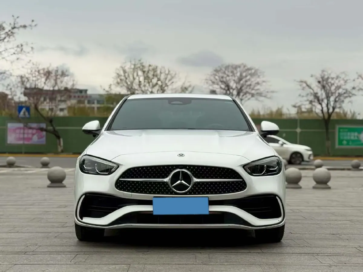 2023 Mercedes-Benz C Class 1.5T 170HP L4 9AT,autocango,china used car exporter,china ev exporter,chinese used car exporter,chinese used ev exporter