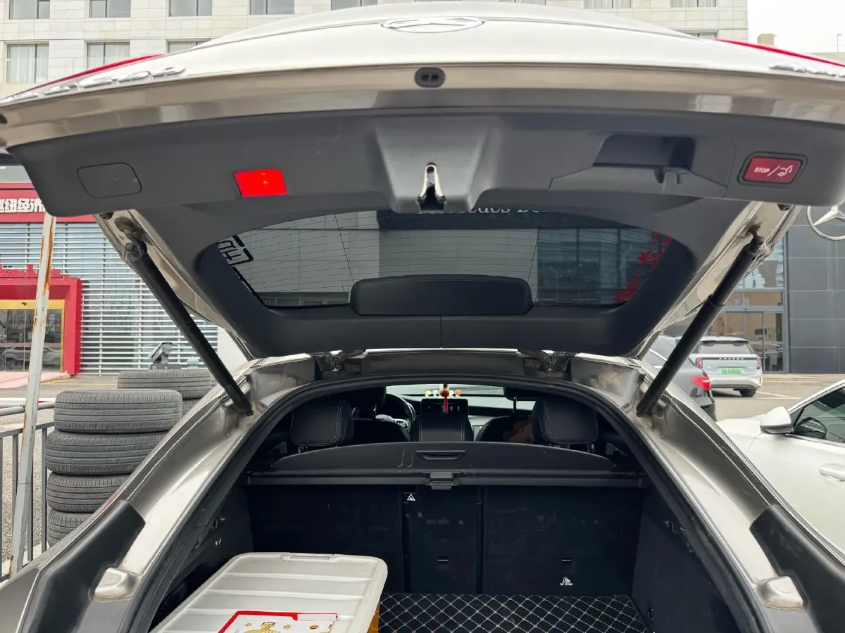 2020 Mercedes-Benz GLC Coupe 2.0T 197HP L4 9AT,autocango,china used car exporter,china ev exporter,chinese used car exporter,chinese used ev exporter