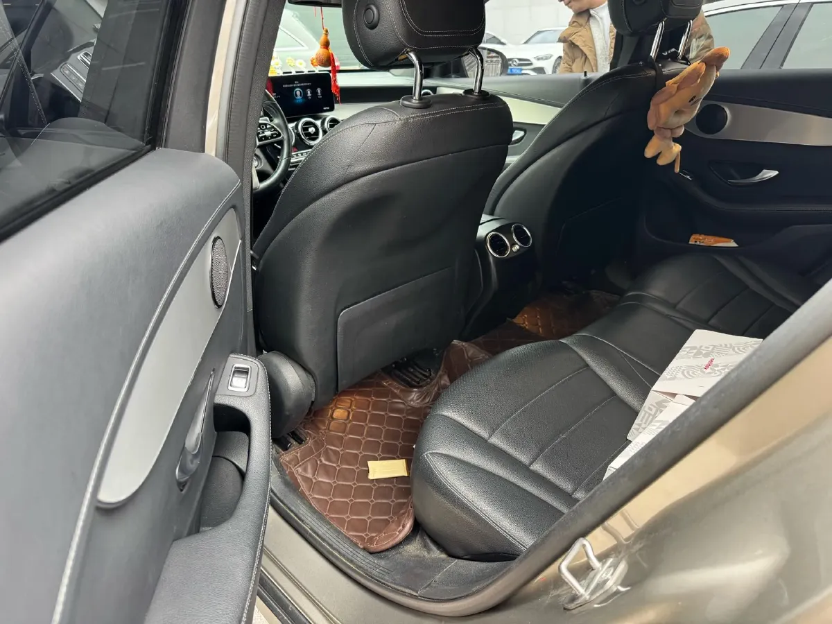 2020 Mercedes-Benz GLC Coupe 2.0T 197HP L4 9AT,autocango,china used car exporter,china ev exporter,chinese used car exporter,chinese used ev exporter