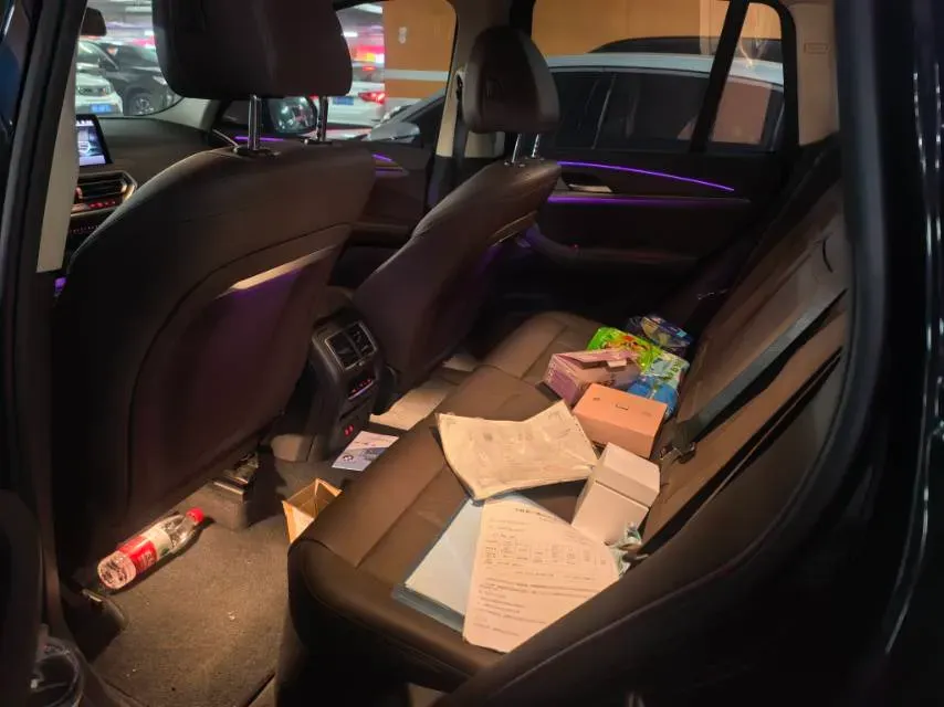 2022 BMW X3 2.0T 252HP L4 8AT,autocango,china used car exporter,china ev exporter,chinese used car exporter,chinese used ev exporter