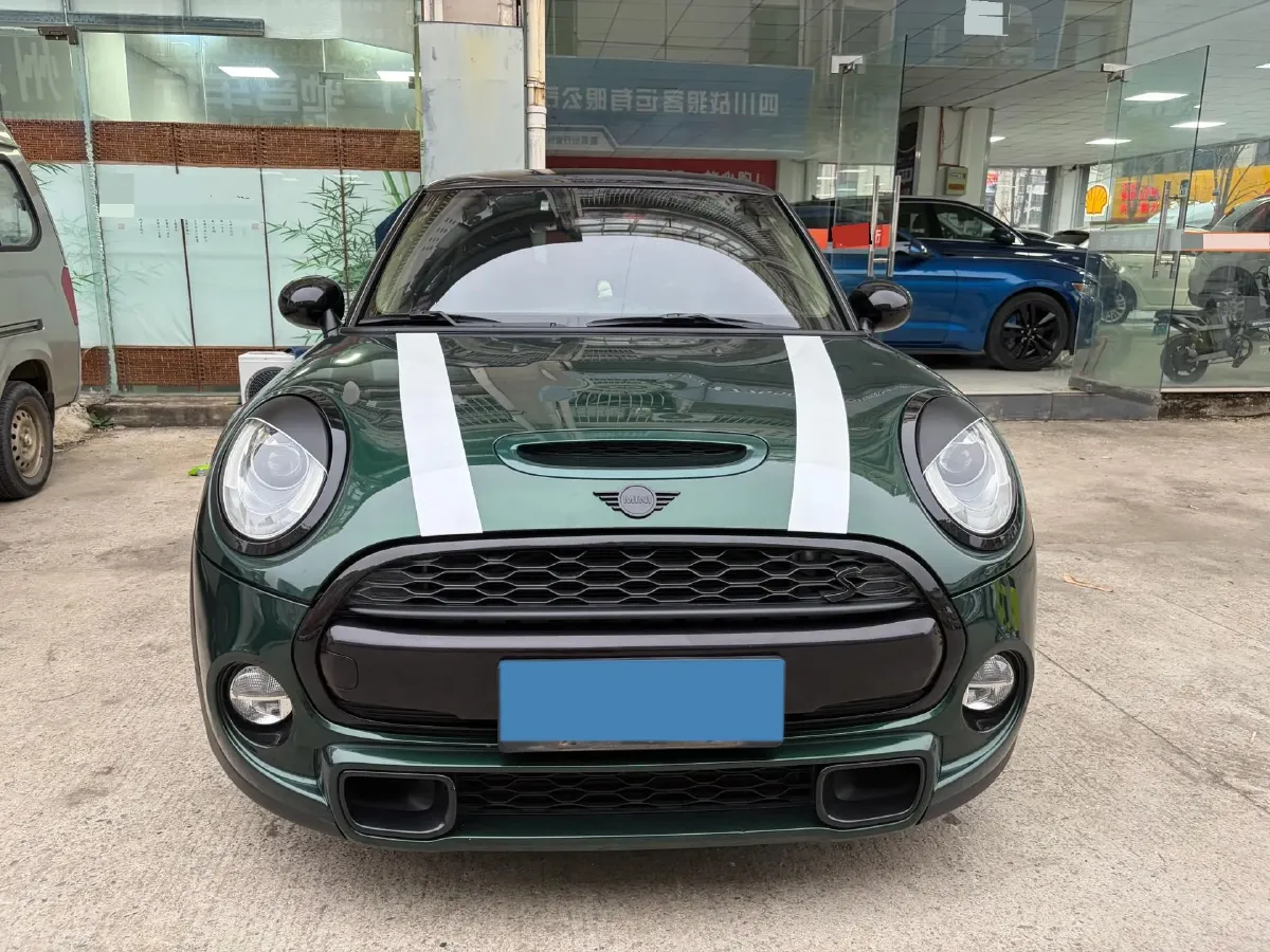 2016 Mercedes-Benz Vito 2.0T 211HP L4 7AT,autocango,china used car exporter,china ev exporter,chinese used car exporter,chinese used ev exporter