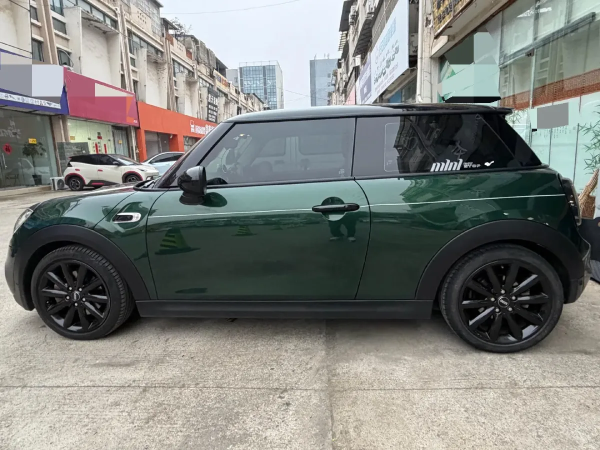 2016 Mercedes-Benz Vito 2.0T 211HP L4 7AT,autocango,china used car exporter,china ev exporter,chinese used car exporter,chinese used ev exporter