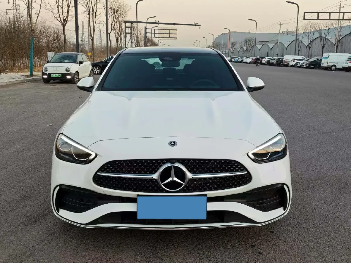 2025 Mercedes-Benz C Class 1.5T 204HP L4 9AT,autocango,china used car exporter,china ev exporter,chinese used car exporter,chinese used ev exporter