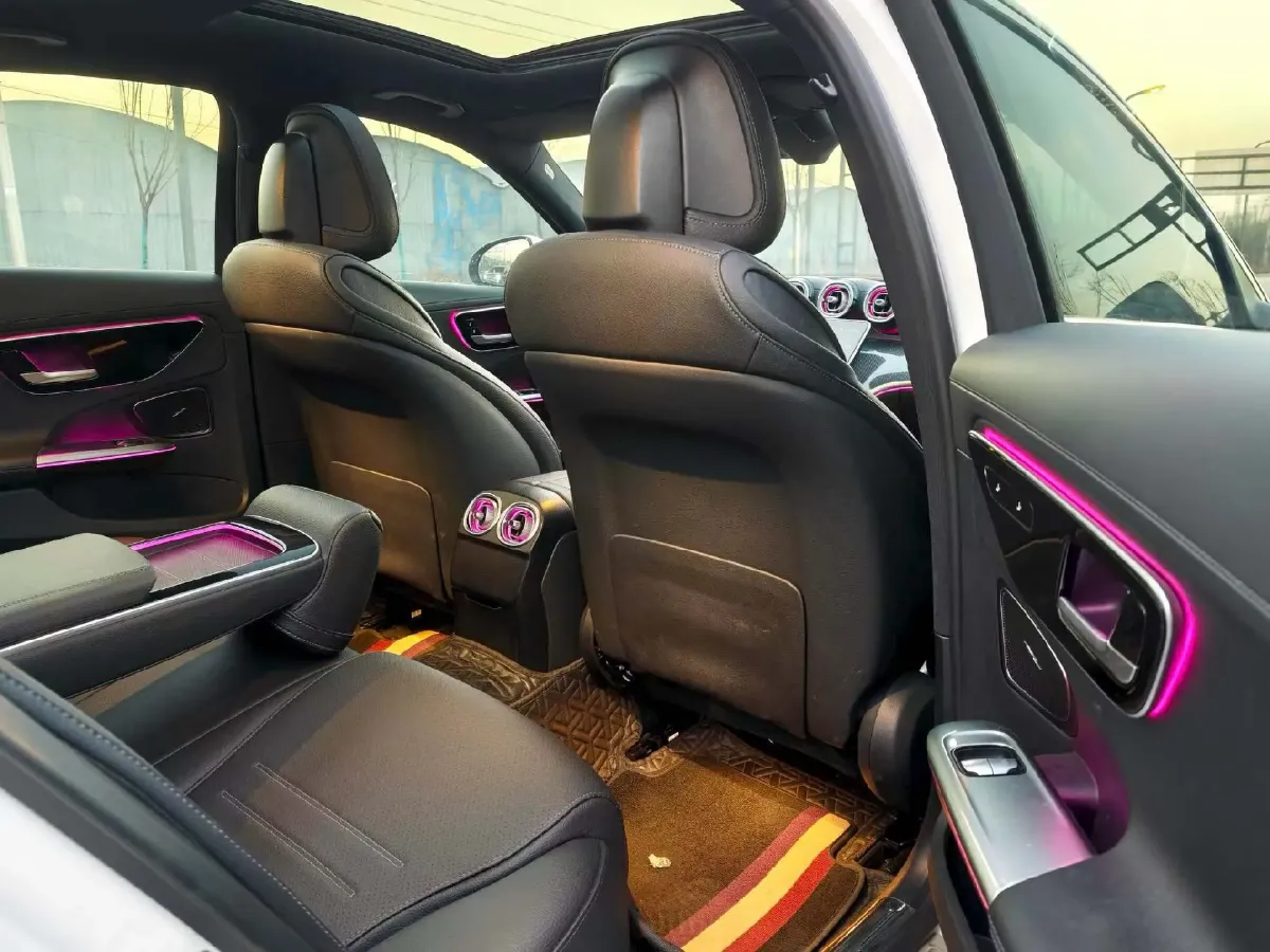 2025 Mercedes-Benz C Class 1.5T 204HP L4 9AT,autocango,china used car exporter,china ev exporter,chinese used car exporter,chinese used ev exporter