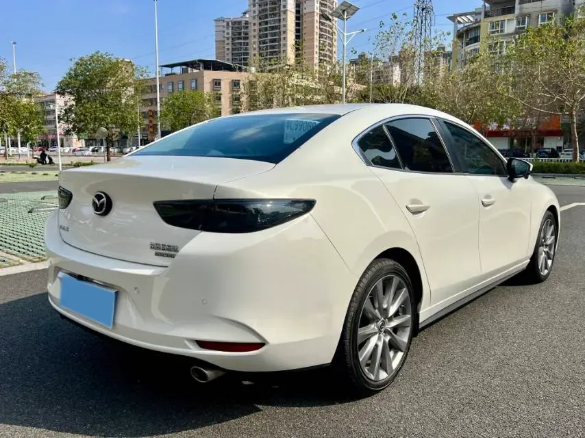 2020 Mazda 3 Axela 2.0L 158HP L4 6AT,autocango,china used car exporter,china ev exporter,chinese used car exporter,chinese used ev exporter