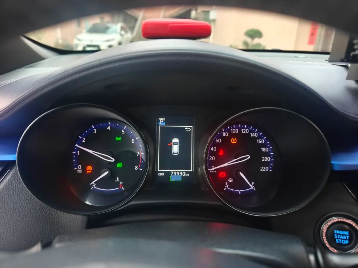 2018 Toyota C-HR 2.0L 171HP L4 CVT,autocango,china used car exporter,china ev exporter,chinese used car exporter,chinese used ev exporter