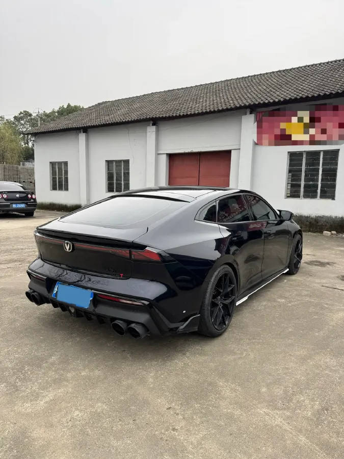 2022 ChangAn UNI-V 1.5T 188HP L4 7DCT,autocango,china used car exporter,china ev exporter,chinese used car exporter,chinese used ev exporter